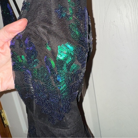 SHEIN LOVE&LEMONADE Sequin Plunge Neck Crisscross Backless Mesh Cami Dress - Picture 6 of 10